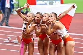 Polska sztafeta 4x400 metrów w składzie: G9hpxj2grjz4em