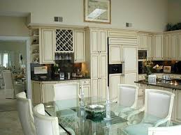 2013 kitchen design trends: white