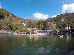 A visit to mussoorie lake represents just the start of the adventure when you use our mussoorie tour planner to plot your vacation. Mussoorie Lake Water Activities Accommodation Best Time To Visit