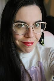 Introduction to a cozy gamer and her interests in gaming and crafting