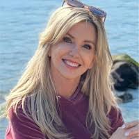 Shannon Wightman's Instagram, Twitter & Facebook