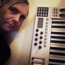 Download Michael James Macintosh album songs: Diskonnekt I