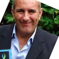 200+ perfiles de «Poole»