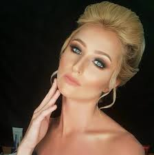 Narmeen hamdan makeup