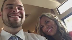 Lori Colby's Instagram, Twitter & Facebook