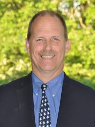 LBCC Honors Distinguished Alumni