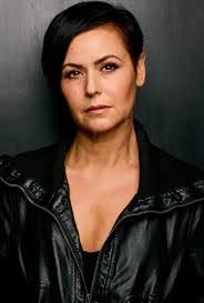 Fay Curran's Instagram, Twitter & Facebook