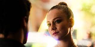 Is ester expósito (carla) returning? Netflix Elite Season 4 Renewed Ester Exposito Left The Cast The Panther Tech