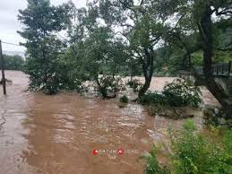 正在直播 新一轮强降雨又袭击桂林 多条河流超警戒水位 市区积水严重 桂林生活网直播 country roads beach outdoor