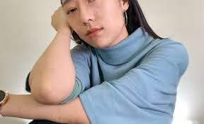 Ariel Hoffman's Instagram, Twitter & Facebook