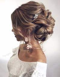 Wedding Hairstyles Inspiration Featured Hairstyle Tonyastylist Https If Coiffure Demoiselle D Honneur Photo Coiffure Mariage Inspiration Coiffure Mariage