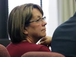 Donna Larue's Instagram, Twitter & Facebook