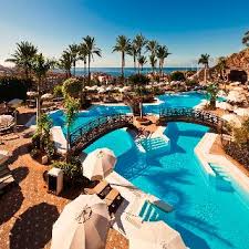 Perched on a hillside overlooking the ocean, the hotel offers striking panoramic vistas of costa. Hotel Melia Jardines Del Teide En Canarias Com