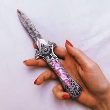 Knives Phantom S Secret Knife Pretty Knives Knife Aesthetic Knife Find 15 images that you can add to blogs, websites, or as desktop and phone wallpapers. knives phantom s secret knife