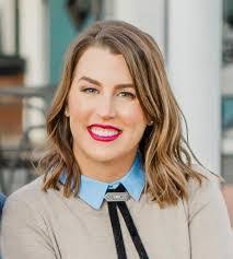 Kathryn Peyton's Instagram, Twitter & Facebook