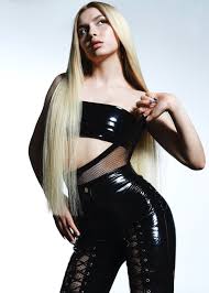 Aleyna Tilki - Free pics, galleries & more at Babepedia