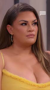 The #RHUGT cast member and #RHONY alum rocked the look during her Miami  Beach getaway.