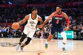 Clippers guard terance mann scores on a break away against jazz guard donovan mitchell during game 6 on friday night at staples center. La Clippers Player Previews Terance Mann Mfiondu Kabengele