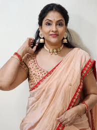 Gayatri Bhargavi on X: Dressing up for an occasion. Family time Cousins  wedding…. Any wedding bells 🔔 ringing at you home too?? . . dressed  celebrate life india t.coeMV5urJGTz  X