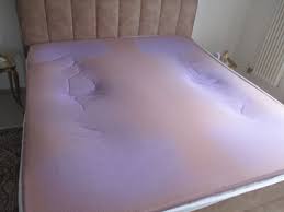 Entspricht das antirutschmatte boxspringbett der qualitätsstufe, die ich als kunde in druck dieser preiskategorie erwarte? Das Boxspringbett Moebelschlau