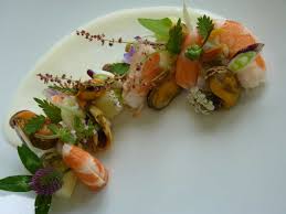 Nouvelle Creation 2 Veloute D Ortie Urtica Dioica Pomme De Terre Ratte Moules Coques Crevette Pomme De Terre Ratte Restaurant Gastronomique Gastronomie