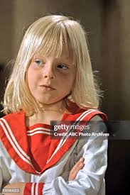 70 Jodie Learns Photos & High Res Pictures