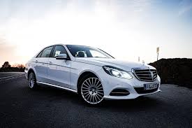 Emisní norma euro je závazná norma evropské unie stanovující limitní hodnoty škodlivin ve výfukových exhalacích benzinových a naftových motorů pro motorová vozidla v závislosti hmotnosti škodliviny na ujeté vzdálenosti. Emanuel Auto Posts Facebook