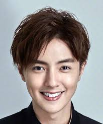 Darren Chen (官鴻)