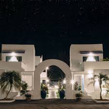 Take a tour of the pengkalan balak beach (pantai pengkalan balak), malaysia and relax at the beach. Wow The Amanjena Resort Ala Ala Bercuti Di Santorini Melaka Rileklah Com