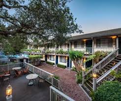 Wayside inn's 22 guestrooms and suites offer a contemporary cottage décor and are equipped with feather beds, flat screen tvs and luxury italian linens. Comfort Inn Carmel By The Sea Carmel By The Sea Hotels Resorts Hotels Carmel By The Sea California