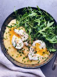 Polenta Cremeuse Au Parmesan Et Oeufs Poches Inratables Clemfoodie Polenta Cremeuse Polenta Recette Polenta