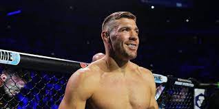 Dricus du Plessis not interested in 'unfair' Belal Muhammad fight: 'I step on his head and it's over' - MMA Fighting