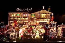 Christmas decorations on ranch house. Christmas Lights Castrorealtygroup S Blog