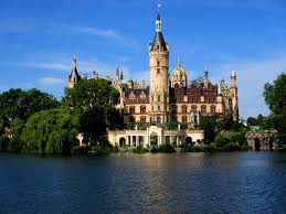 Schwerin Castle Www Megandax Com Schwerin Germany Castles Castle