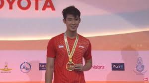 In 2010, a year after his third brother loh kean hean came to singapore, although reluctant to leave his hometown, he moved to singapore at the age of 13 after he received the foreign sports scholarship from the singapore badminton association (sba), and was educated at the singapore sports school. Malaysian Born Singaporean Loh Kean Yew Beats Olympic Champ Lin Dan And Wins Thailand Open 100 Honest News