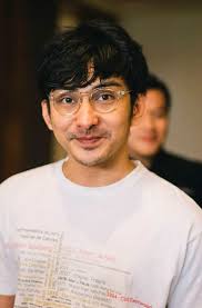 Pandji juga memandu acara reality show kena deh yang ditayangkan di trans7 dan mendapat sambutan populer, dan ditayangkan semula di antv pada 2008. Yoga Pratama Arsip Ffi