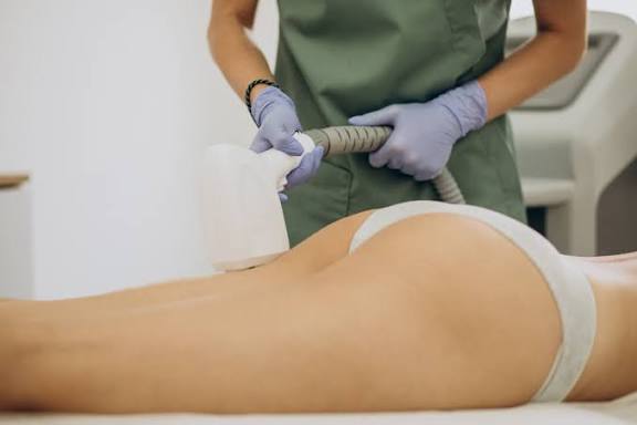 The Art of Non-Invasive Body Sculpting: Shape Up Without the Scalpel -
