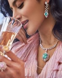 Desiree Diamond's Instagram, Twitter & Facebook