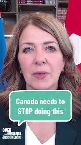 Danielle Smith Mar A Lago