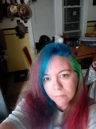 Amanda Henkin's Instagram, Twitter & Facebook