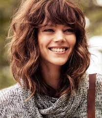 The wavy look on both sides of the head make this hairstyle ranked high among the top hairstyles for women over 50 with bangs. Pin By Joanna Pilch On Hairs Hair Styles Hair Lengths Medium Hair Styles