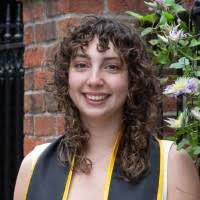 Jillian Lange's Instagram, Twitter & Facebook