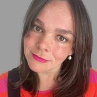 Amanda Fricke's Instagram, Twitter & Facebook