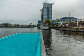 Badeschiff Berlin Spree Schwimmbad Stadtstrand Berlin Stadtstrand Berlin Spree Schwimmbader