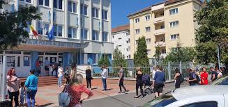 Prahova (inclusiv la posturile comunale de poliție) se suspendă!! Programul De La Caziere Sibiu Sfaturi Ca SÄƒ Nu Se Formeze Cozi Ora De Sibiu