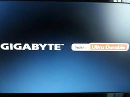 So, i turned it off this morning and restarted it as usual to find the pc got stuck on windows startup screen and computer would not boot up then. Solved Computer Stuck On Bios Splash Screen Tom S Hardware Forum