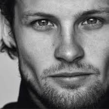 He is adopting long length hair with different hair styling pattern. Daley Blind Blinddaley Twitter