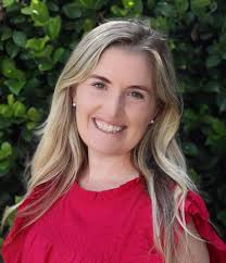 Kelly Beller's Instagram, Twitter & Facebook