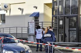 L'actualisation à pôle emploi est obligatoire sous peine d'être radié et de perdre vos allocations de retour à l'emploi.… Drame Au Pole Emploi De Valence La Vengeance Meurtriere De Gabriel F Ancien Ingenieur Le Parisien