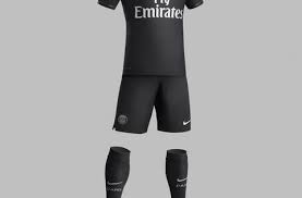 متجر اللمسة الرياضية تأسس لخدمة جميع الرياضيين بجميع أطيافهم. Ø¨Ø§Ø±ÙŠØ³ Ø³Ø§Ù† Ø¬ÙŠØ±Ù…Ø§Ù† ÙŠÙƒØ´Ù Ø¹Ù† Ø²ÙŠ Ø¬Ø¯ÙŠØ¯